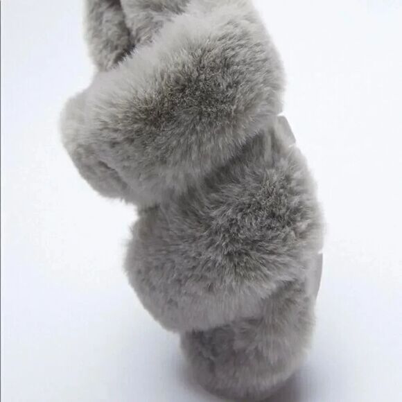 ZARA FAUX FUR LOW HEEL SANDALS‎ - Picture 6 of 10